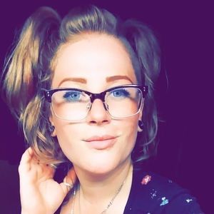 Meet your Posher, Katelyn